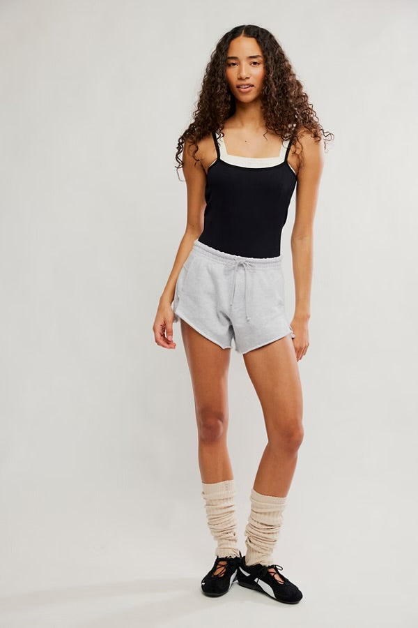 Knockout Short/ White Heather Grey
