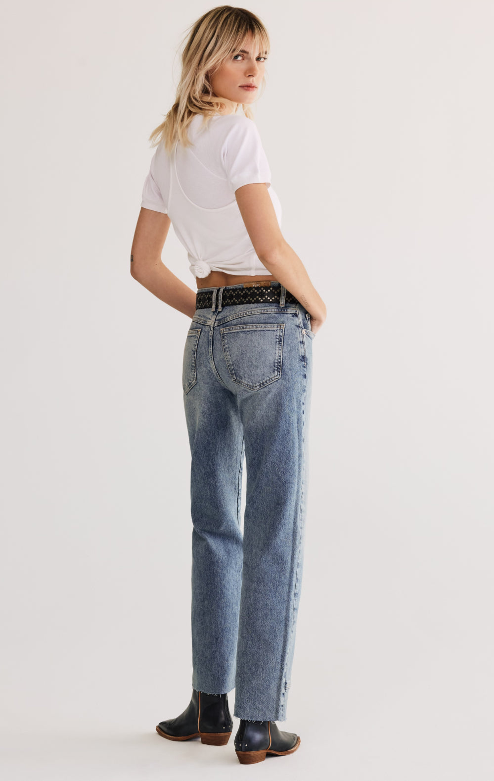 Risk Taker Mid-Rise Jeans