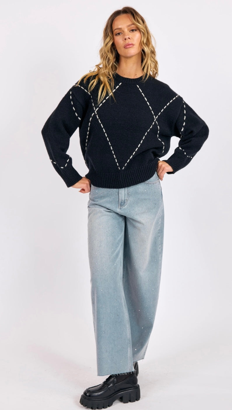 Guest List Contrast Stitch Sweater