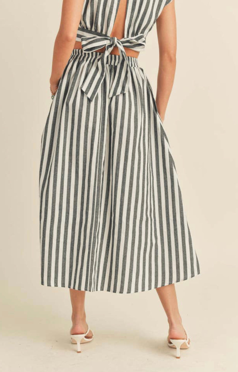 Striped Tied In Crop Shirt