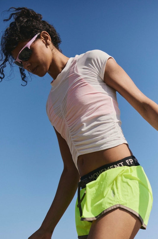 Tempo Ruched Short Sleeve/ White
