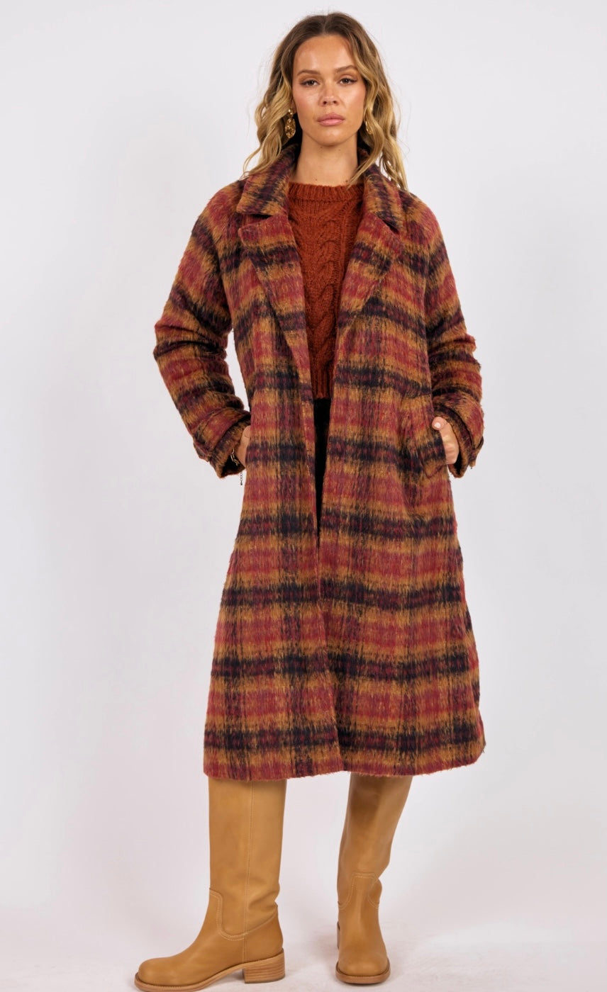 Rodeo Rouge Collar Coat