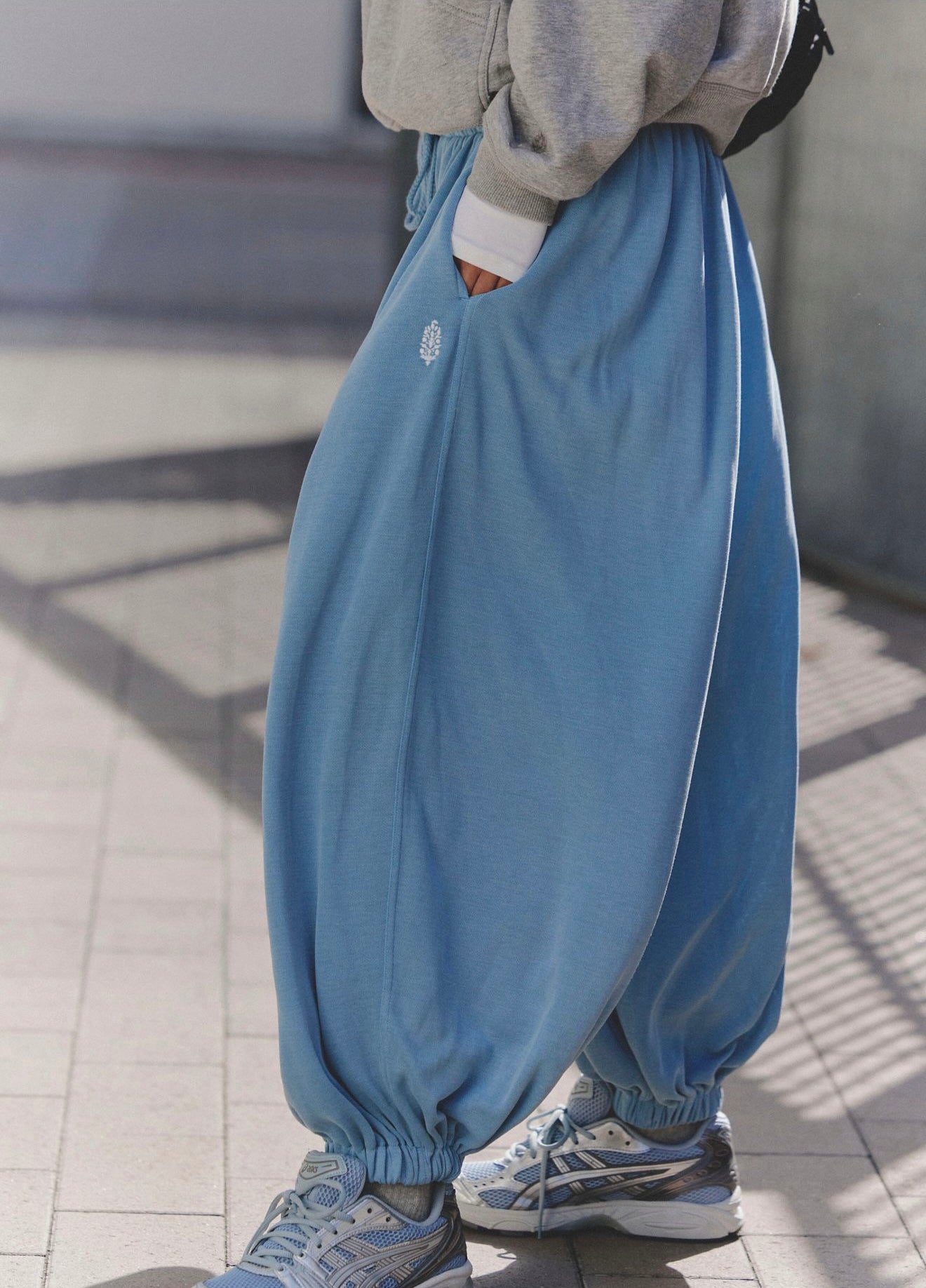 Momentum Pant/ Blue Moon