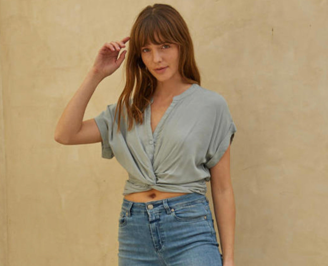 Eliza Twist Top